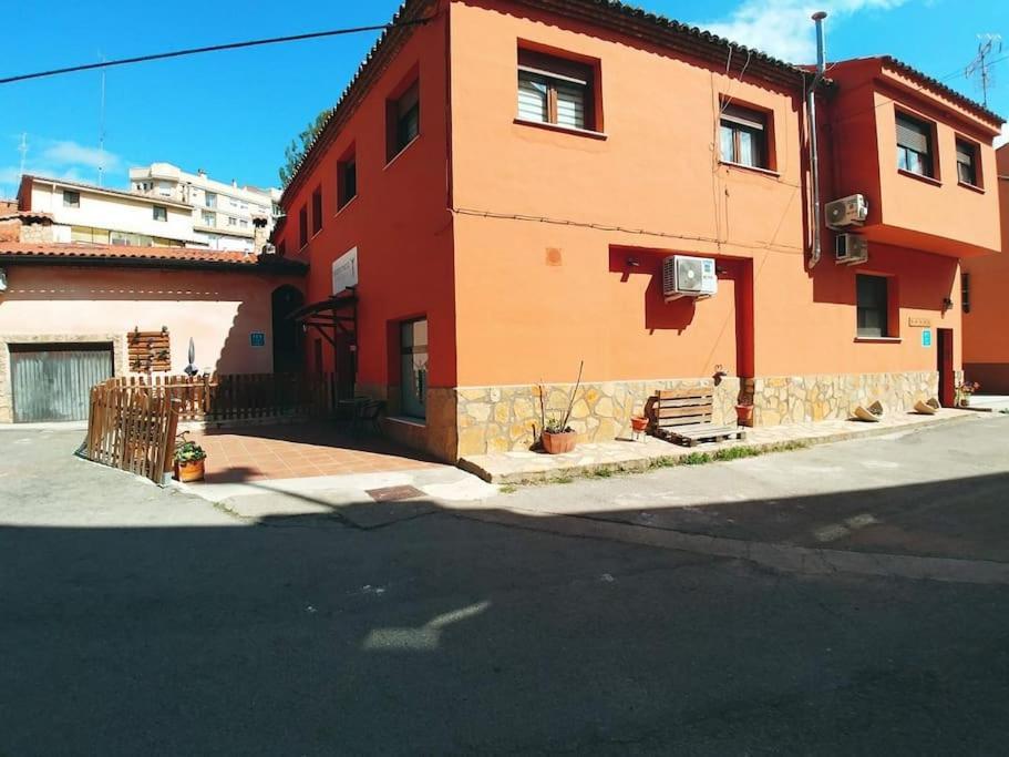 El Vinilo. Aparcamiento Exterior Gratuito Apartment Teruel Luaran gambar